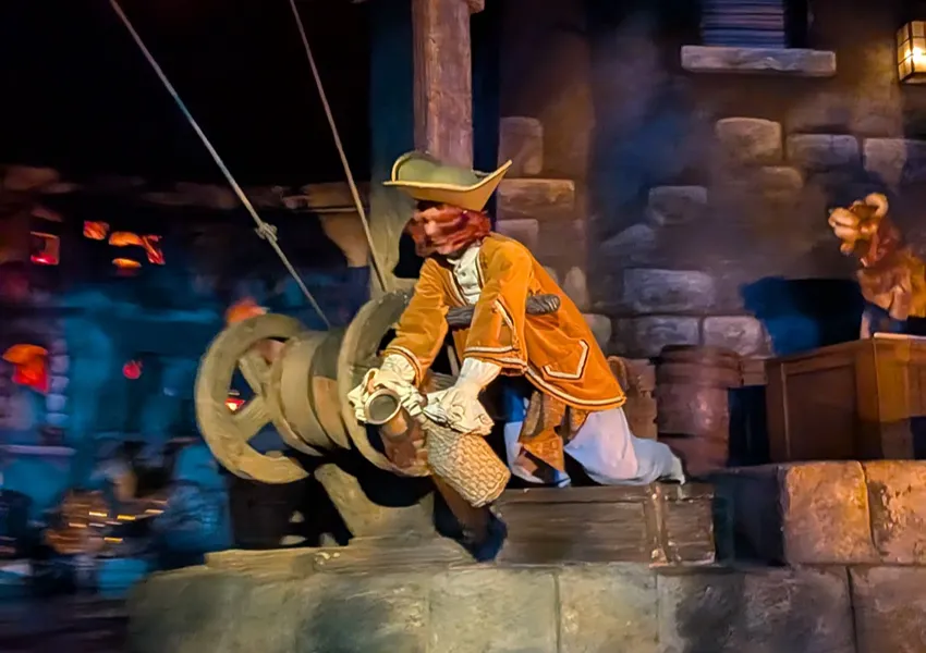 Pirates of the Caribbean drop, Disneyland Paris
