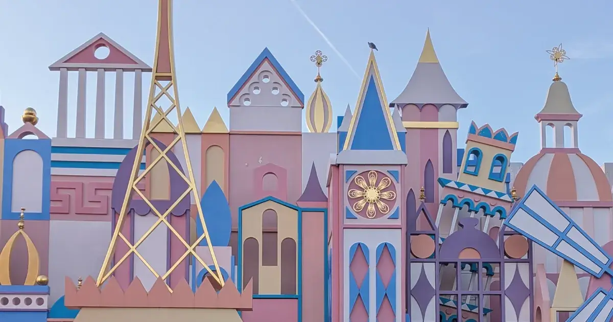 🏰 Fantasyland Secrets: The Enchanted Kingdom Full of Hidden Details at Disneyland Paris