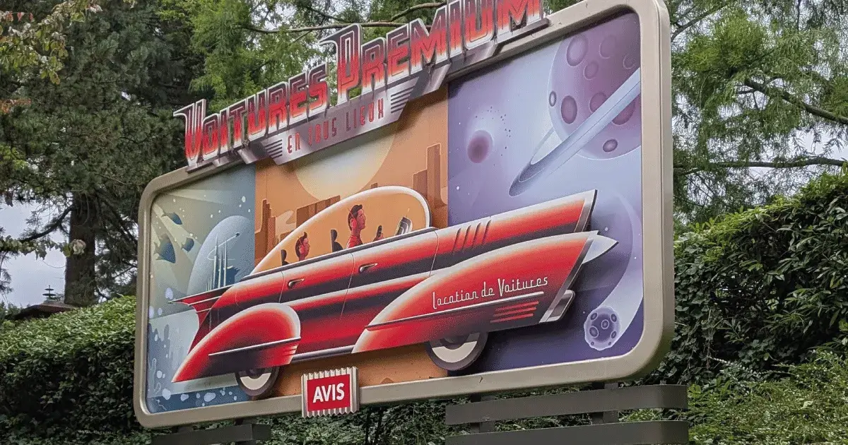 🚀 Discoveryland Secrets: Retro Future and Hidden Details at Disneyland Paris
