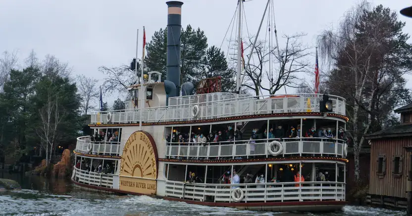 The Molly Brown boat at Disneyland Paris