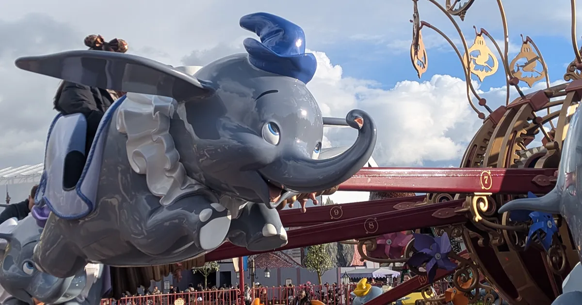 The Magic Architect: How to Create Disney Itineraries Your Client Could Never Copy from the Internet