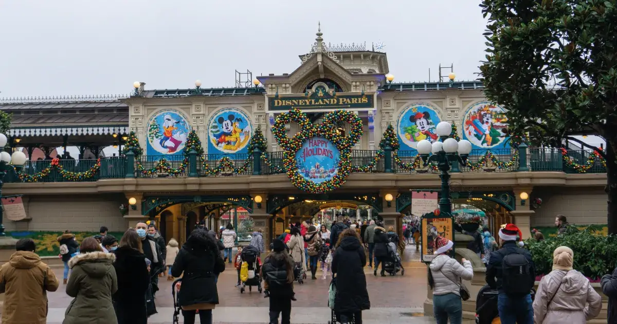 👑 Premium Experiences and Character Dining Restaurants at Disneyland Paris