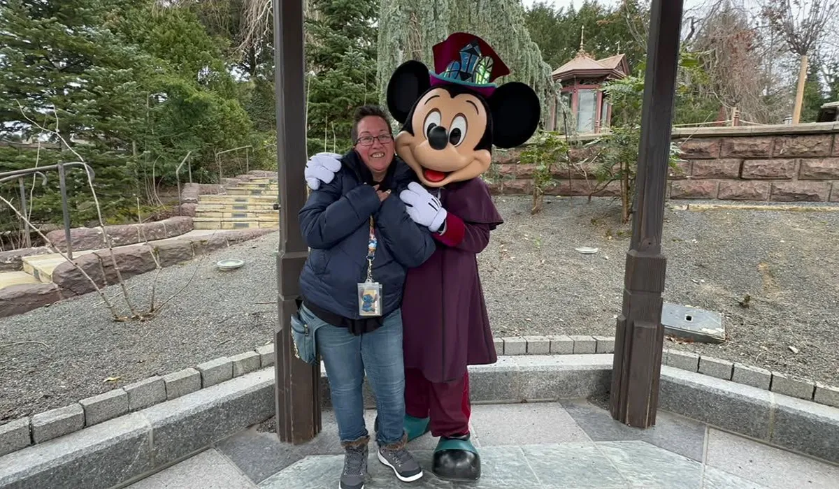 Raquel Prades from En Plan Viajes at Disneyland Paris